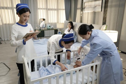 轻喜到家全自营模式 促进家政人员职业化
